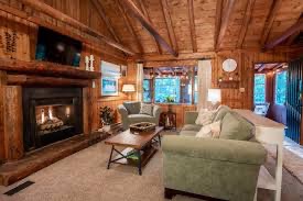 Applemoon interior